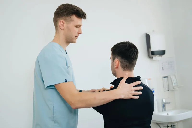 Google Ads ou Meta Ads para Clinica de Fisioterapia: Qual Traz Mais Paciente?